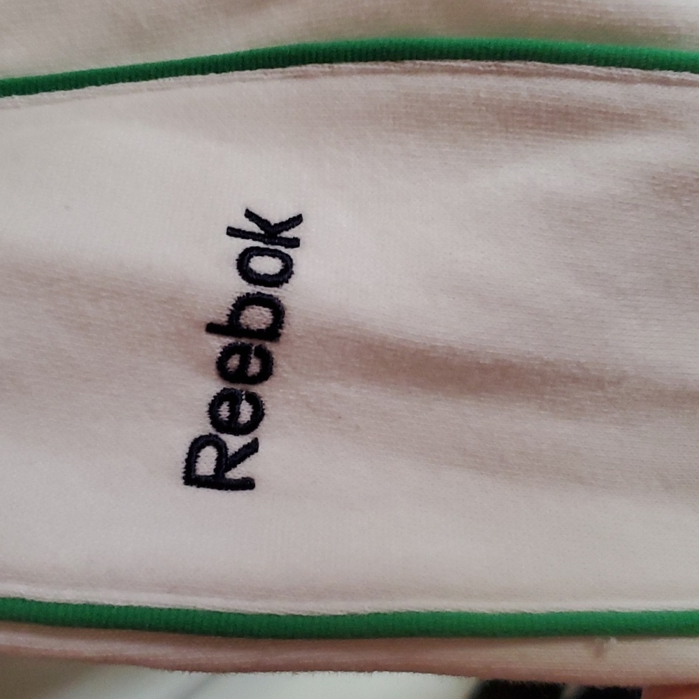 Reebok Sweater - Picture 4 of 5